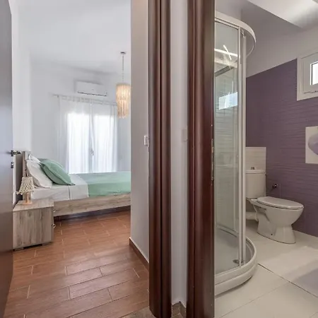 Ellania Milos Adamantas (Milos)